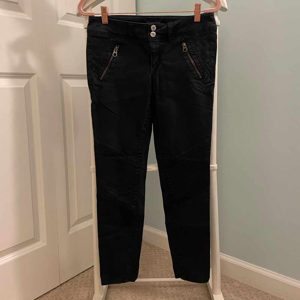 American Eagle black jeans